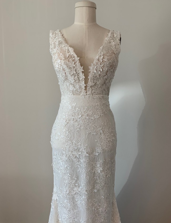 Tara Lauren Lace Dress - Montgomery UK 6