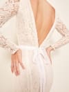 Wedding dress ribbon tie back