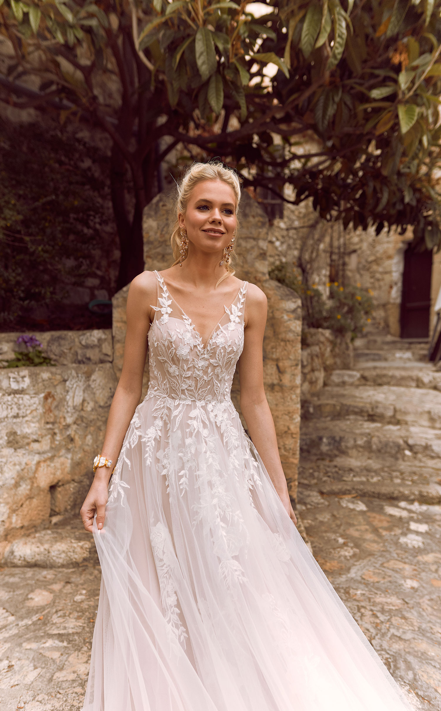 Brand New Halani by Madi Lane Blush Wedding Gown UK 10