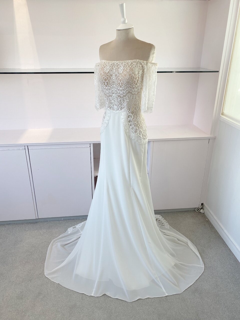 Flora Bridal Eve