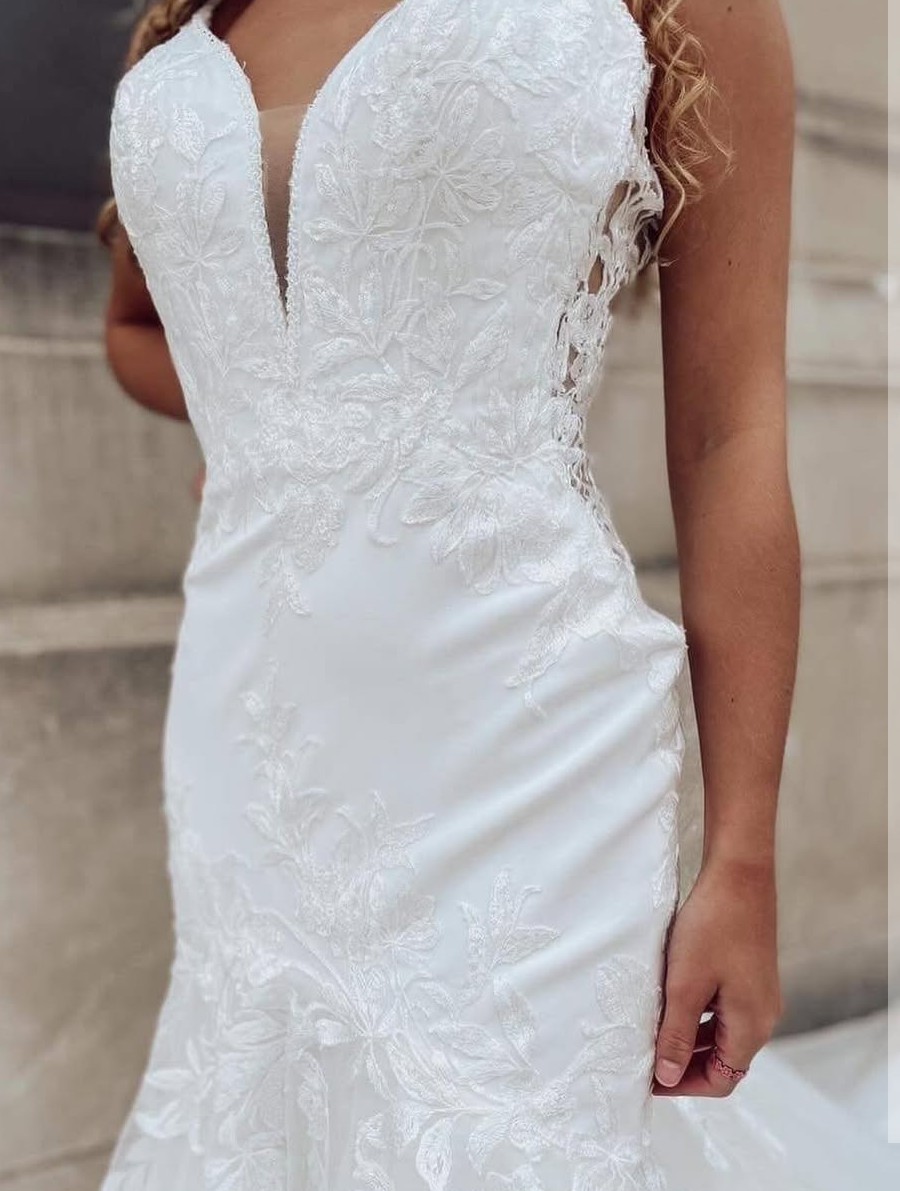 Beautiful fit and flare wedding gown