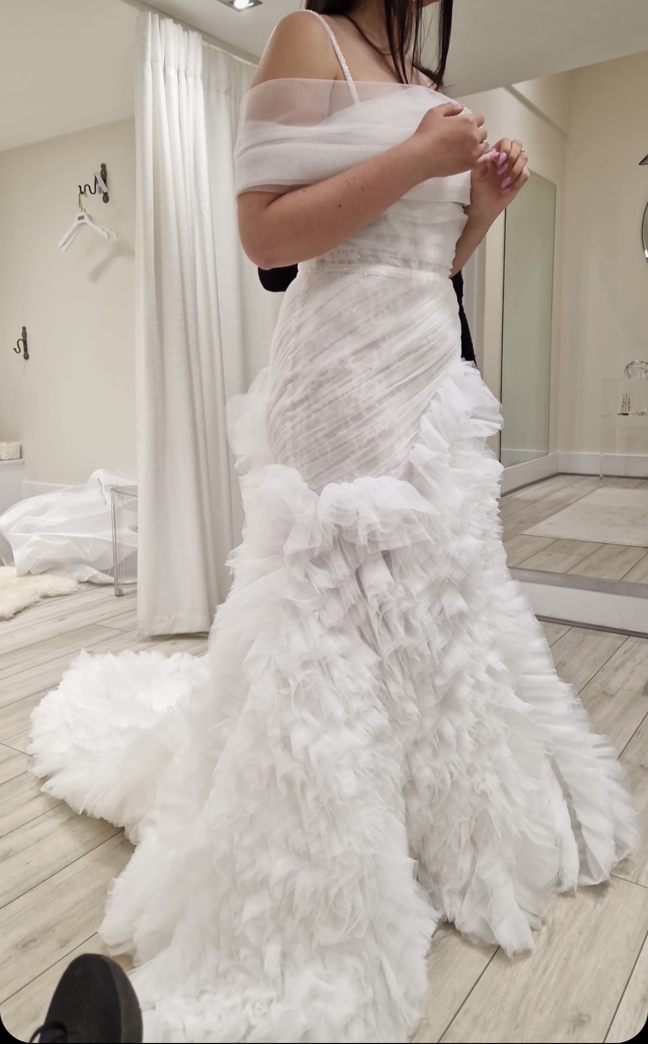 Brand new - never worn - Milla Nova Pixie Wedding Dress - Full