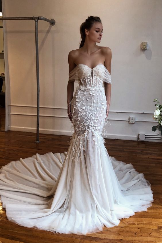 Gorgeous BERTA 19-P03 Style Dress