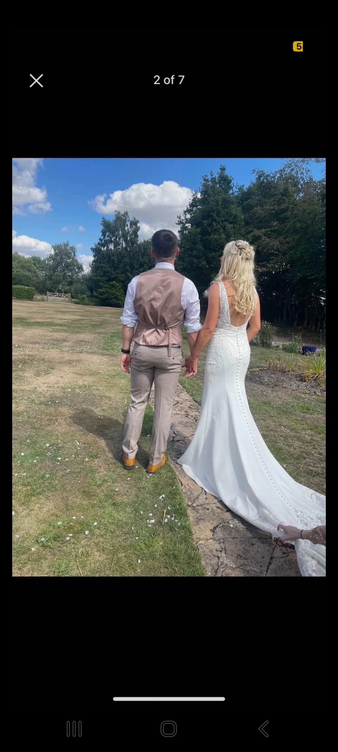 Stunning wedding dress size 10