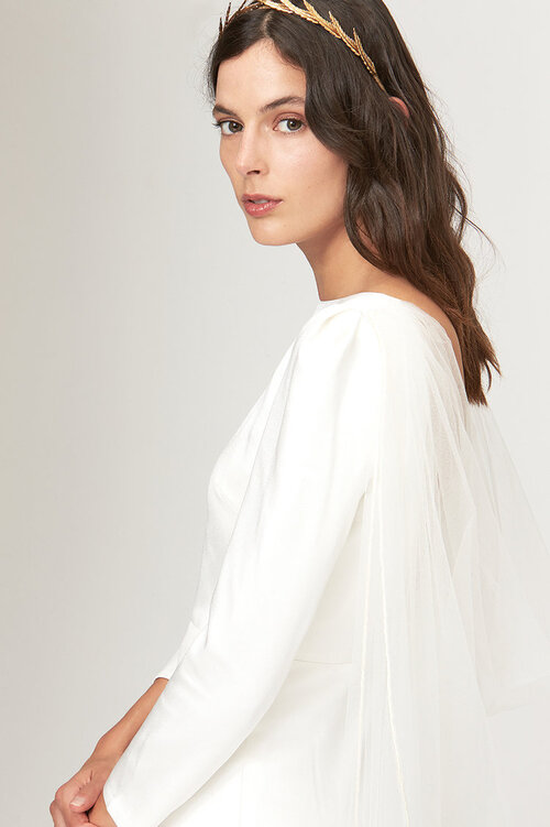 Gwendolyn With Back Veil By Savannah Miller
