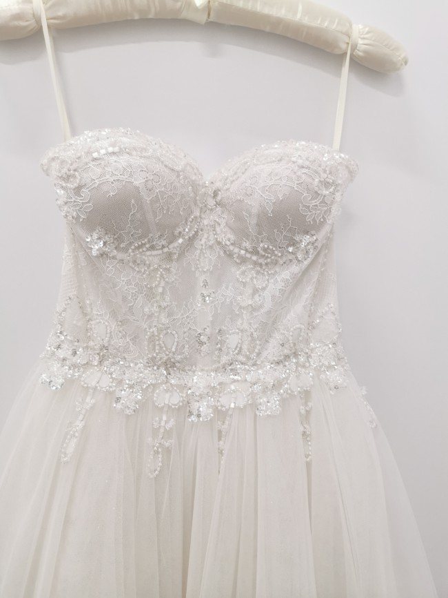 Elon Livne wedding dress