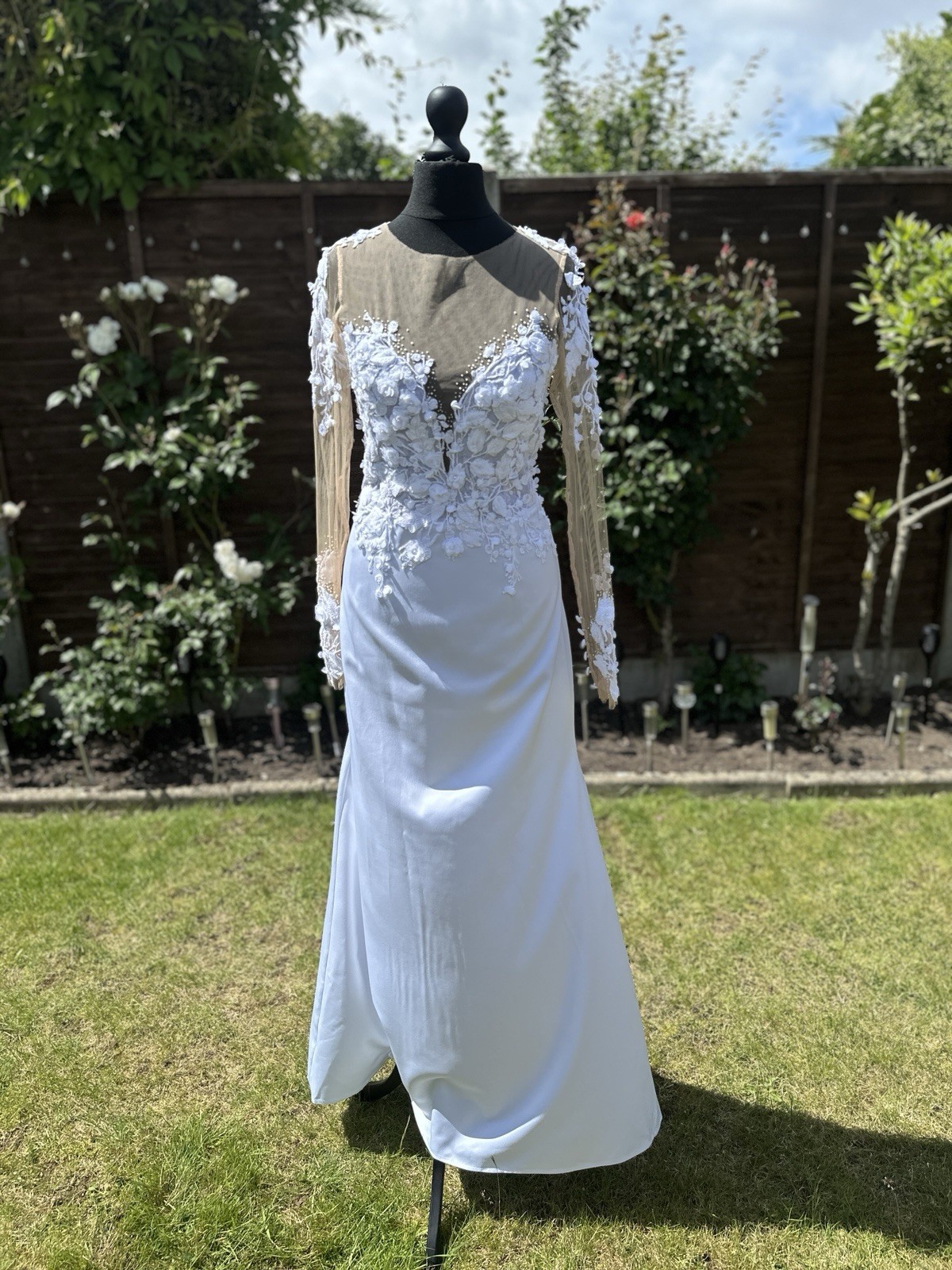 Elegant Wedding Dress Lace Long Sleeve Illusion Back Size EU 36 UK 6 White