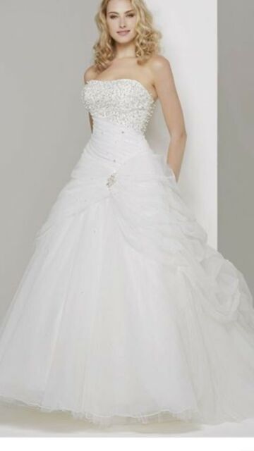 Ronald Joyce wedding dress