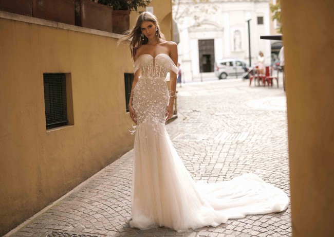 Gorgeous BERTA 19-P03 Style Dress